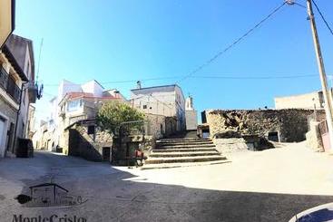 Hotel Rural Montecristo