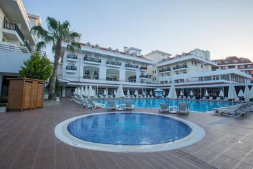 هتل Side Aquamarin Resort & Spa