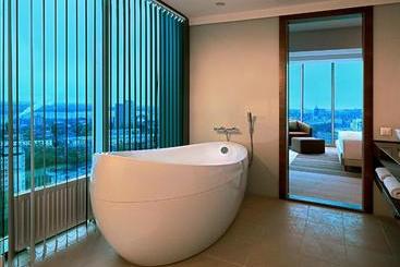 هتل Voronezh Marriott