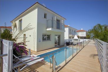 Athina Villa 8