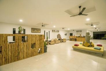 هتل Asarita Angkor Resort & Spa