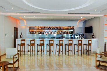 هتل Grand Muthu Cayo Guillermo