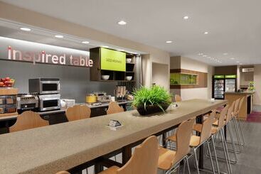 בית מלון כפרי Home2 Suites By Hilton Savannah Airport