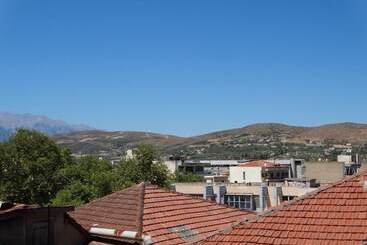 מלון דירות Midia Suites