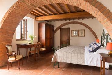 تختخواب و صبحانه Borgo Gallinaio