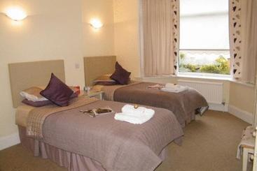 تختخواب و صبحانه Eastcote Luxury Guest House