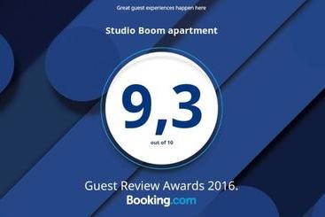 تختخواب و صبحانه Studio Boom Apartment