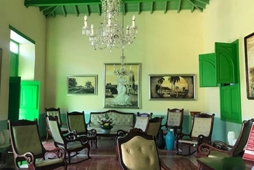 Hotel E La Calesa