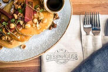 בית מלון כפרי Mercure Orange