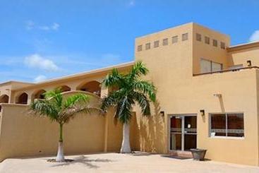 هتل Suites Del Sol