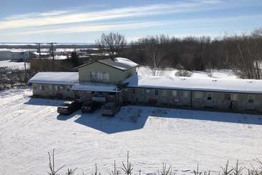 New Country Motel