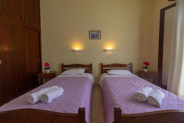 Villa Anna Apartments