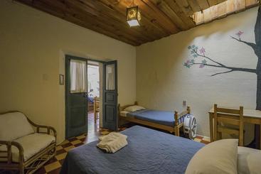 هاستل El Hostal Bnb Antigua