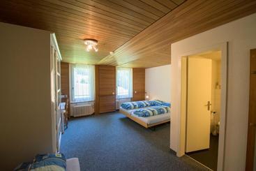 هاستل Juhui Lenzerheide