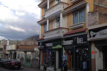 هاستل Samana Hostal