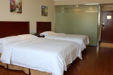 هتل Greentree Inn Shanxi Changzhi Bus Passenger Station Xihuan Road Business