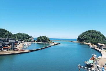 هاستل Book & Guesthouse Hitotomaru