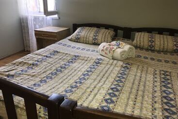هاستل Mimino Guest House
