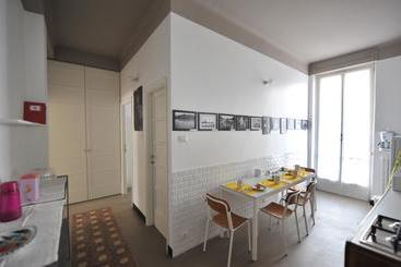 B&b Quater Lett