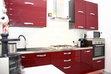 تختخواب و صبحانه Il Borgo