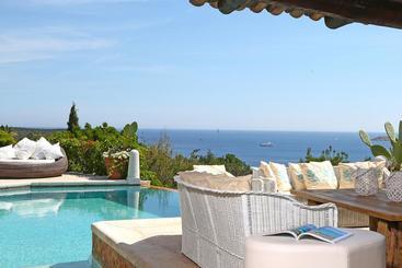 تختخواب و صبحانه Villa Anna
