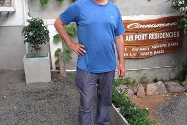 هتل Cinnamon Airport Residencies