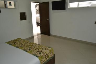هتل Punto Dos Suites