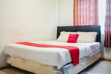 هتل Reddoorz Plus Near Palembang Indah Mall