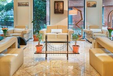 Hotel Atrium Boutique