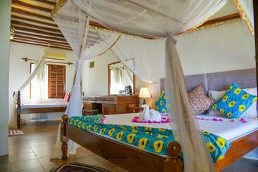 استراحتگاه Filao Beach By Sansi
