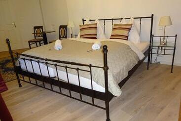 צימר Widhof   Check In Im Hotel Nibelungenhof
