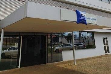ホテル Ibis Budget Patos De Minas