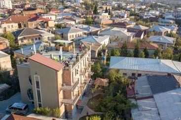 هتل Terrace Kutaisi