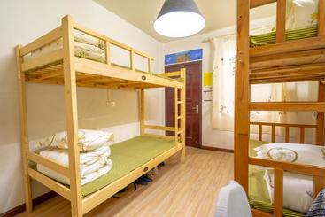 Xing Hua Hostel