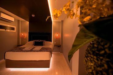 هتل Lg Golden Suites