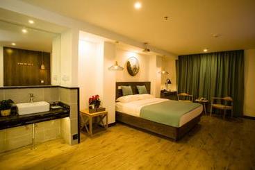 هتل Wenchang Time Inn Boutique