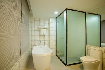 هتل Wenchang Time Inn Boutique