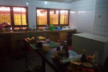 هتل Country Inn Masindi