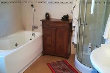 تختخواب و صبحانه Casa Fiorita