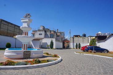 هتل Lerri Colonial