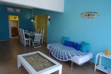 Faro Beach Life Hostel