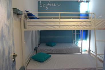 Faro Beach Life Hostel