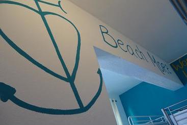Faro Beach Life Hostel