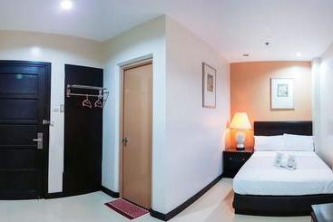 فندق Oakhill Inn
