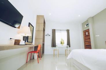 هاستل Tan Bann Mansion Surin