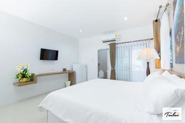 هاستل Tan Bann Mansion Surin
