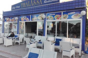 تختخواب و صبحانه Thalassa