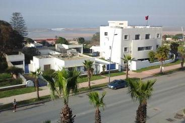 تختخواب و صبحانه Thalassa