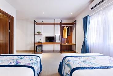 هتل Essenza  & Spa