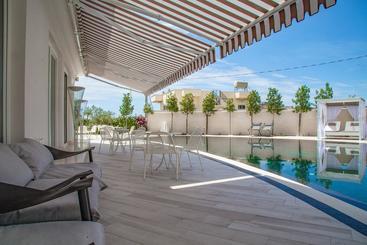 هتل Villa Pascucci